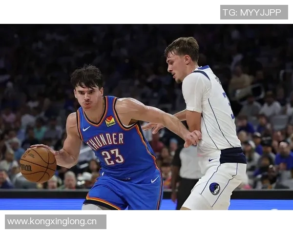 白帝季前赛表现惊艳怀特22分钟内高效砍下16分7板5助3帽 白帝季前赛表现惊艳怀特22分钟内高效砍下16分7板5助3帽