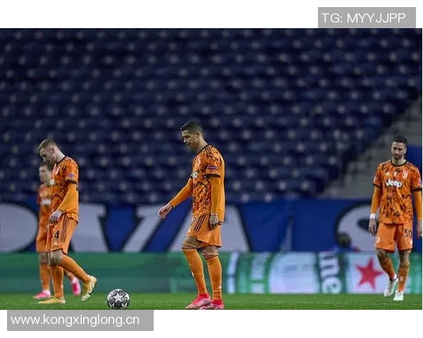 老里直言球队表现不佳却将责任推给裁判与他人缺乏自省意识 老里直言球队表现不佳却将责任推给裁判与他人缺乏自省意识