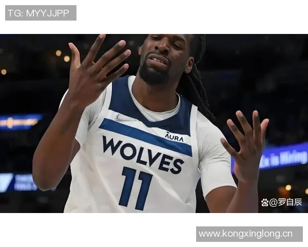 纳兹里德的心路历程从完美主义者到接受自我的转变