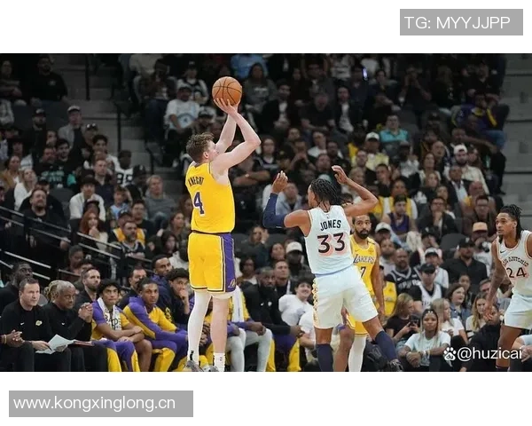 阴阳快船与湖人防守的微妙关系雷迪克用词引发小范对保罗的回忆