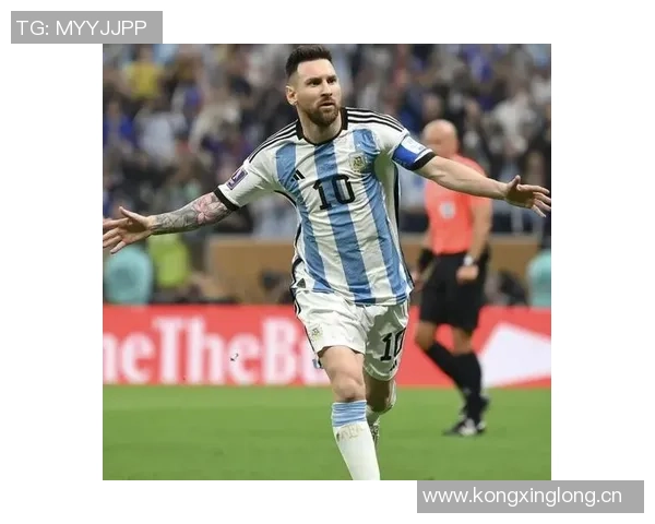 赫内斯对卡尔与梅西比较表示不满认为过于夸张