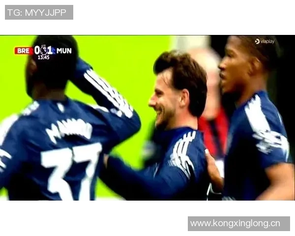 芒特盛赞B费球技高超与他并肩作战令人倍感愉悦