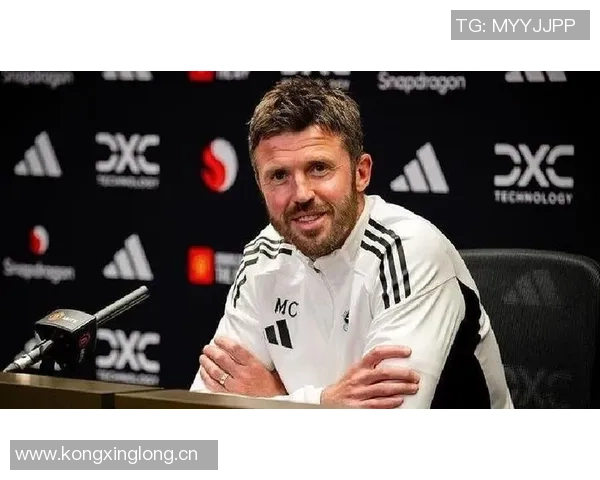 罗马与齐尔克泽和曼联保持沟通转会成败取决于卡里克