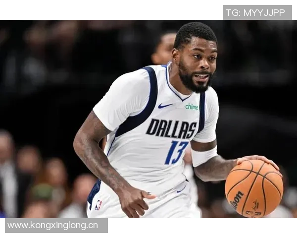 马绍尔替补出战21分钟表现抢眼7投4中加罚球8中10砍下17分2篮板